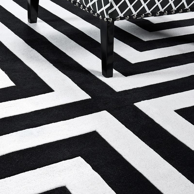 Ковер Eichholtz Thistle черно-белый на VALLES.TOP