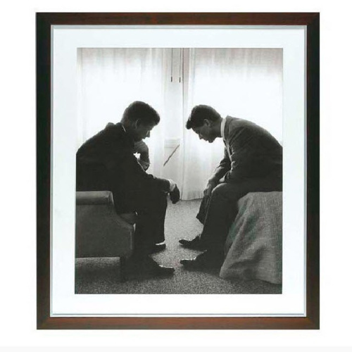 Постер Eichholtz John & Robert Kennedy на VALLES.TOP