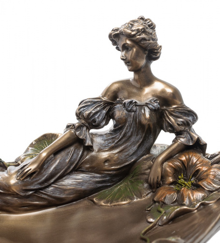 Ваза Veronese Леди и цветы настурции WS-586 на VALLES.TOP