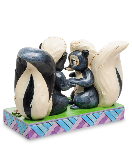 Фигурка Disney Traditions Цветочек и Мисс Скунс (Аура любви) на VALLES.TOP