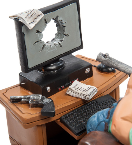 Фигурка The Comical World of Stratford Геймер RV-500 на VALLES.TOP