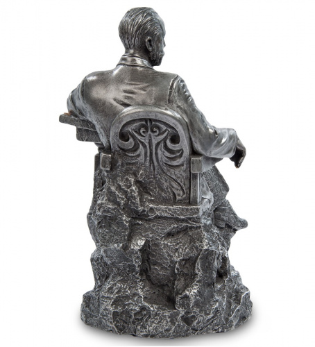 Статуэтка Veronese Петр Чайковский WS-69 на VALLES.TOP