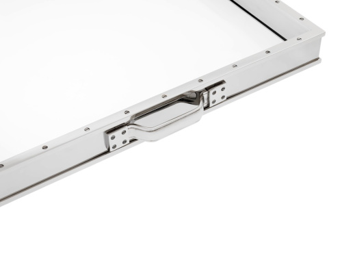 Поднос Eichholtz Trouvaille на VALLES.TOP