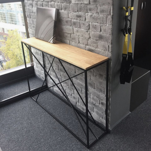 Консоль Intelligent Design Wilson line black светлый дуб на VALLES.TOP