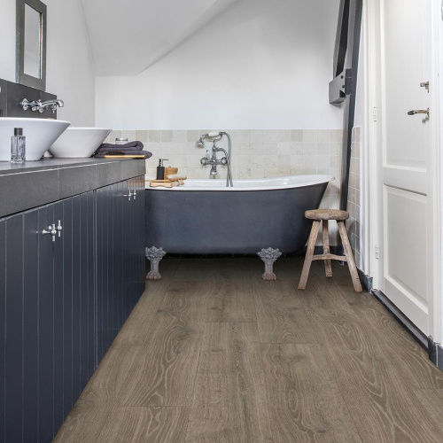 Ламинат Quick Step Majestic MJ3548 Дуб лесной массив коричневый 32 класс, 9.5 мм на VALLES.TOP