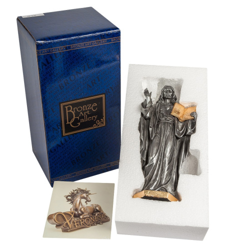 Статуэтка Veronese Иисус с Ветхим Заветом WS-33 на VALLES.TOP