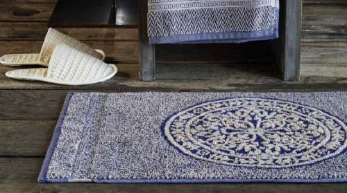 Коврик Leitner Leinen Rosetta для ванной бордовый на VALLES.TOP