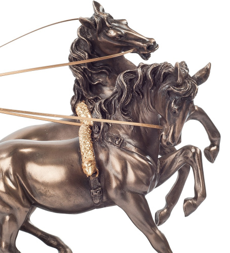 Статуэтка Veronese Воин на колеснице WS-28/2 на VALLES.TOP
