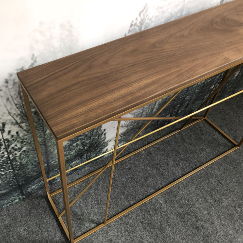 Консоль Intelligent Design Wilson line gold американский орех на VALLES.TOP