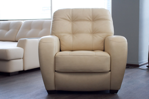 Кресло Форсайт от Britannica на VALLES.TOP