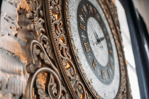 Часы In Shape Viktor L Gold на VALLES.TOP