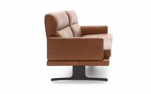 Диван Gala Collezione Genova трехместный в коже на VALLES.TOP