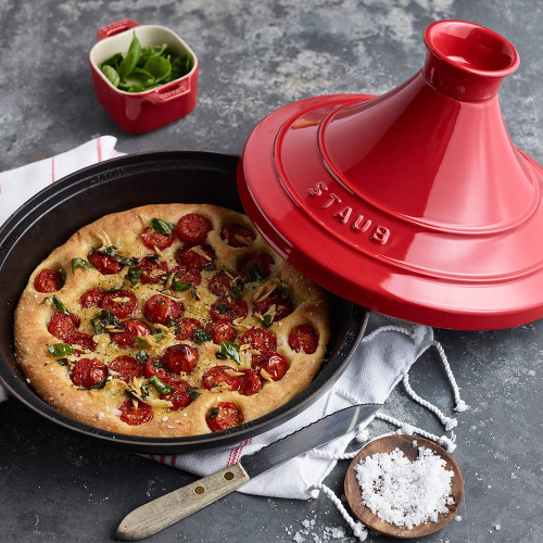 Тажин STAUB, диаметр 28 см, черный/вишневый на VALLES.TOP