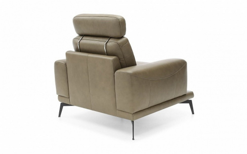 Кресло Gala Collezione Merano в коже на VALLES.TOP