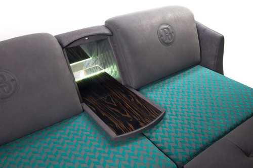 Диван Britannica Сальто прямой на VALLES.TOP