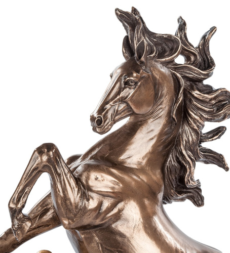 Часы Veronese Статный жеребец WS-686/2 на VALLES.TOP