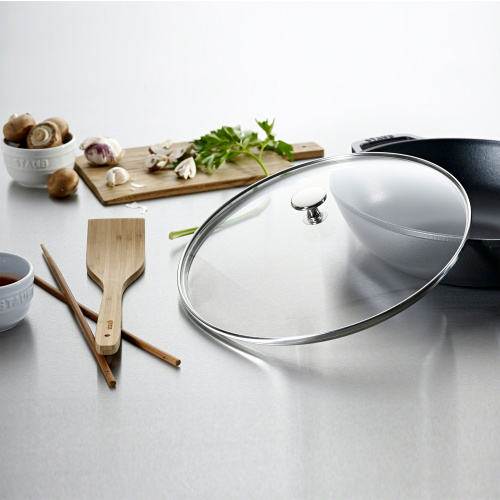 Вок STAUB с крышкой, диаметр 37 см на VALLES.TOP