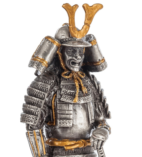 Статуэтка Veronese Сегун Асикага Такаудзи WS-812 на VALLES.TOP